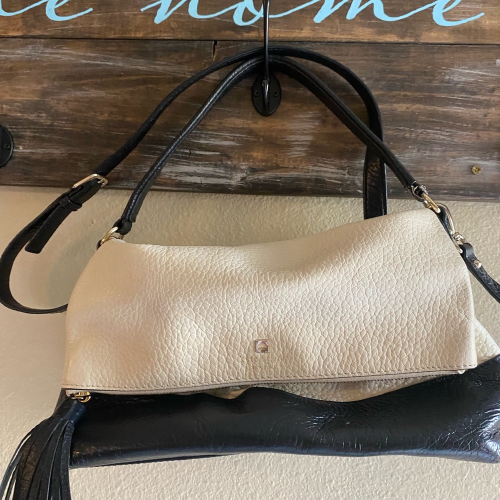 Kate Spade New York| Buttermilk & Black Carmen Southport Avenue Leather - Picture 6 of 12